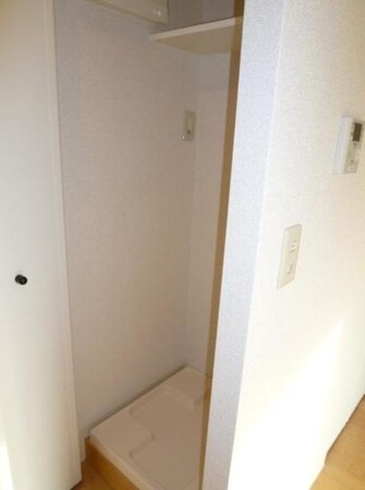 ZESTY東新宿の物件内観写真